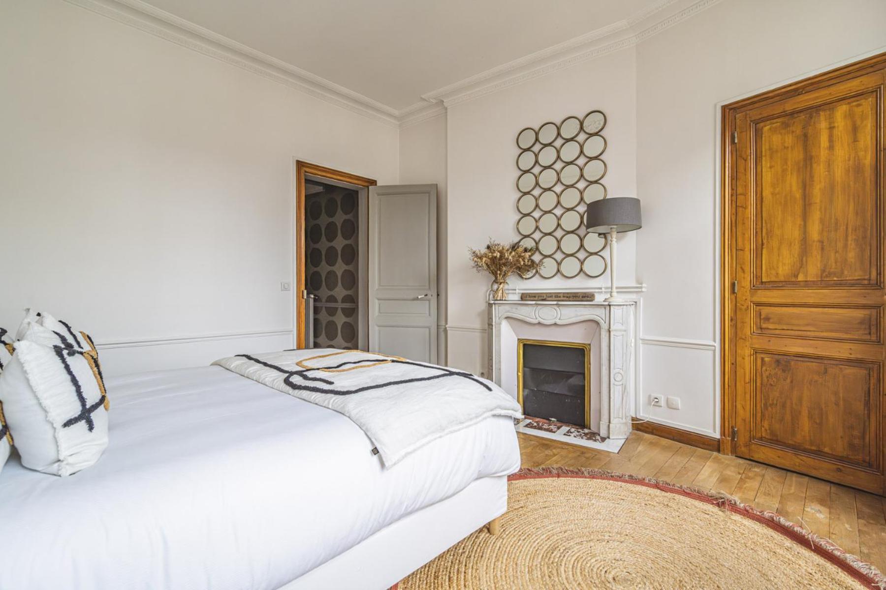 L'Elegance Vue Parc Apartment Reims Exterior photo